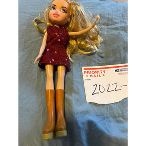 2001 First edition Yasmin? Bratz doll